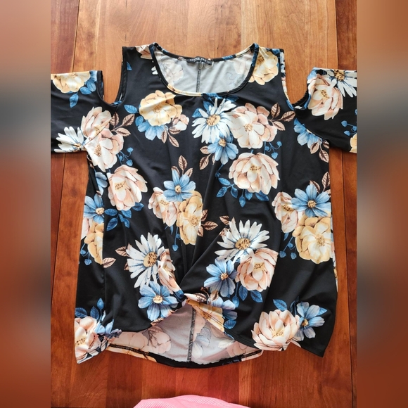 Acting pro floral shirt size 2x - Picture 2 of 4